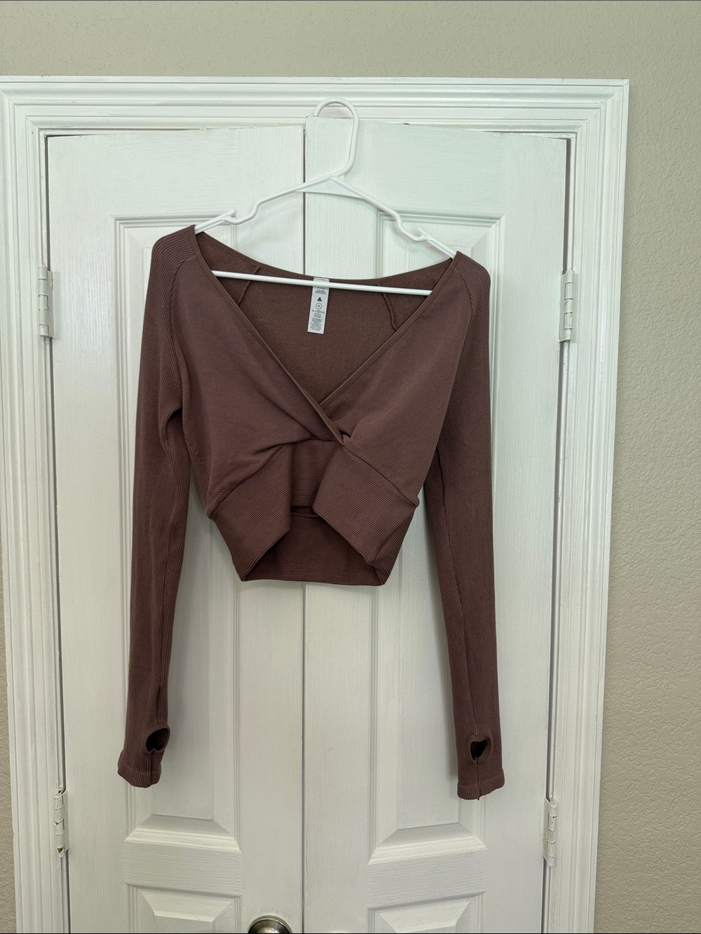 Balance Athletica Ribbed Twist-Front Crop Top - Chocolate Brown